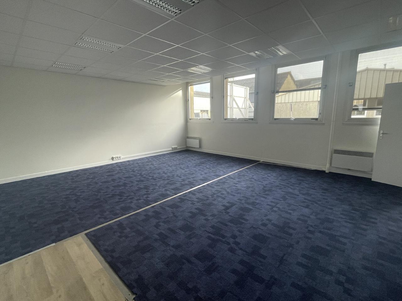 Bureau Rennes 1617m² Location bureau Rennes Ille-et-Vilaine OLBUR2112809 12